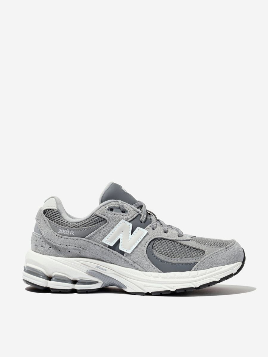 Girls New Balance Sneakers | New Balance - Kids 2002 Lace Up Logo Trainers In Grey | Childsplay Clothing