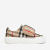 Boys Burberry Kids Sneakers | Kids James Trainers In Archive Beige Check